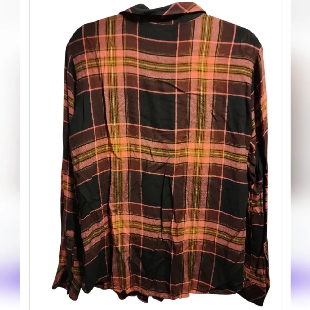 Sanctuary Plaid Boyfriend Shirt Button Up Top Size Large Pink Warm Multi-colored - Picture 2 of 5